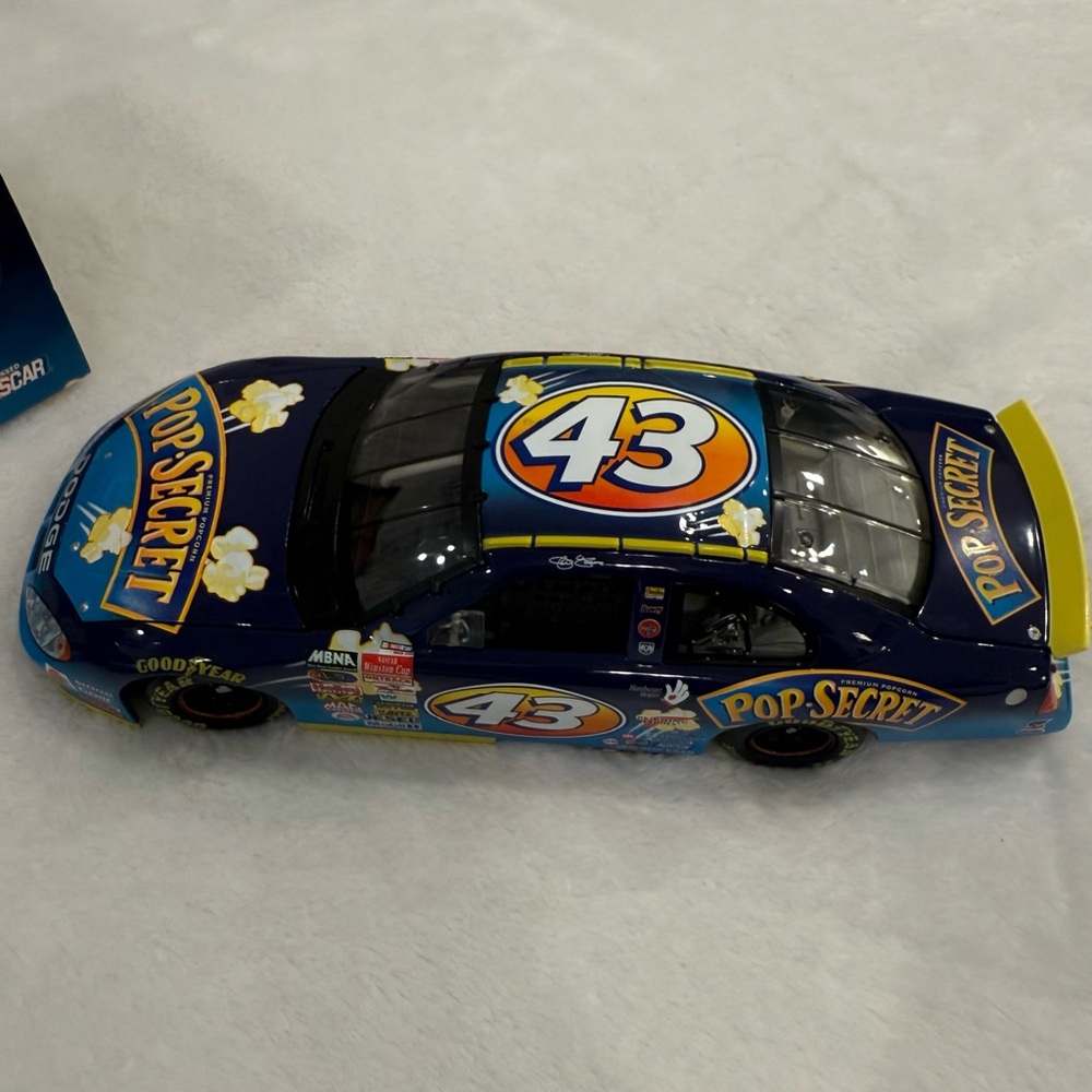 Top Secret Popcorn-Themed Blue Toy Car